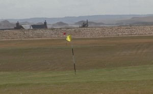 empty-golf-course